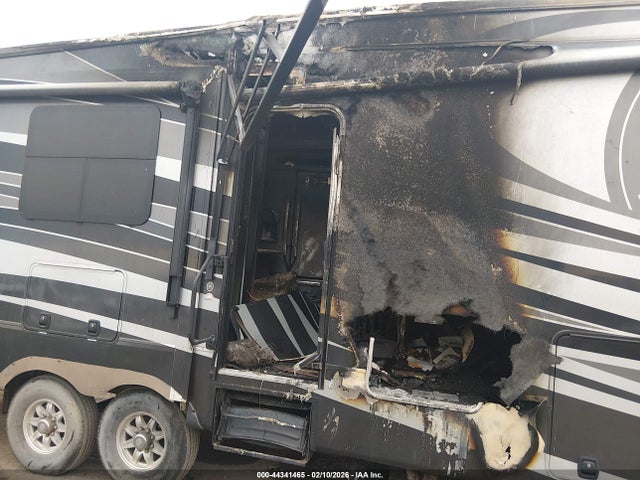 Aukcja sprzedaży 2015 Crossroads 5th Wheel Travel Trailer, vin: 4V0FC362XFR005700, numer aukcji: 44341465