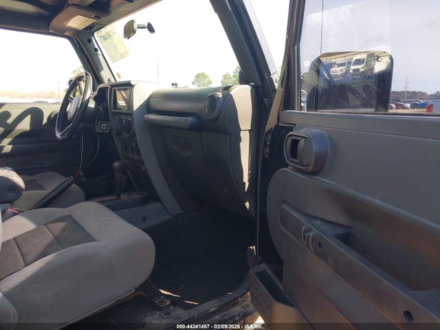 2010 JEEP WRANGLER 1J4GA2D14AL163772 Photo 4