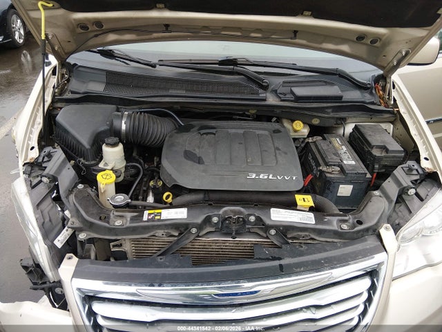 2016 CHRYSLER TOWN & COUNTRY 2C4RC1BG2GR112765 Photo 9