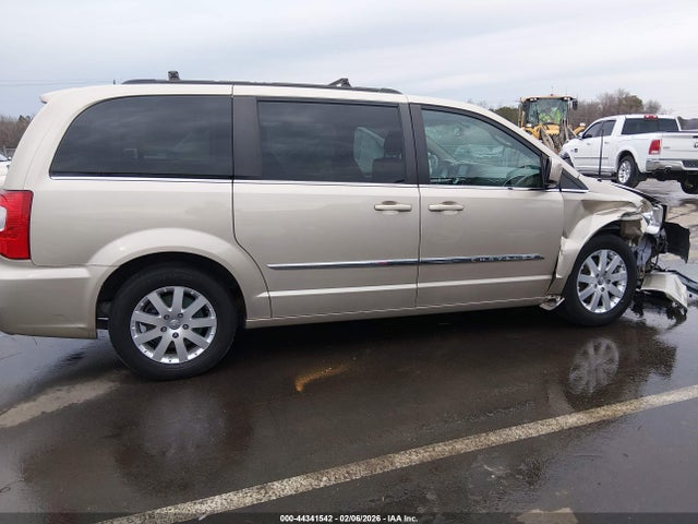 Продаж на аукціоні авто 2016 Chrysler Town & Country Touring, vin: 2C4RC1BG2GR112765, номер лоту: 44341542