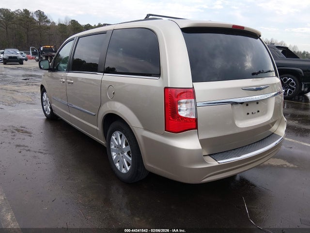 2016 CHRYSLER TOWN & COUNTRY 2C4RC1BG2GR112765 Photo 2
