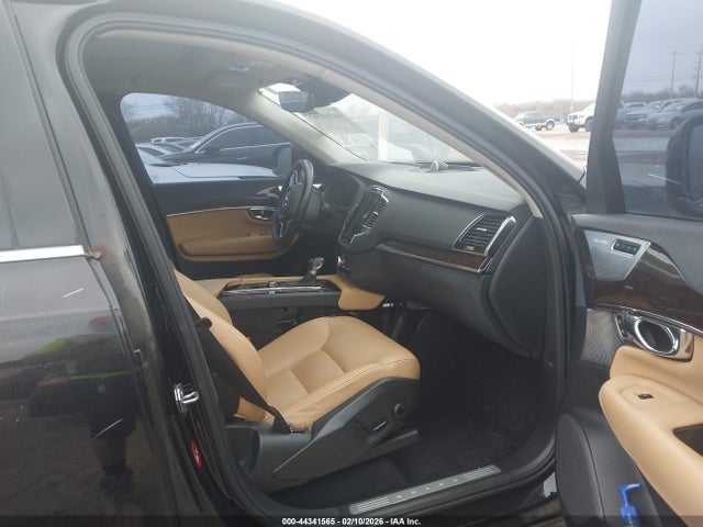 2016 VOLVO XC90 YV4A22PK1G1053051 Photo 4
