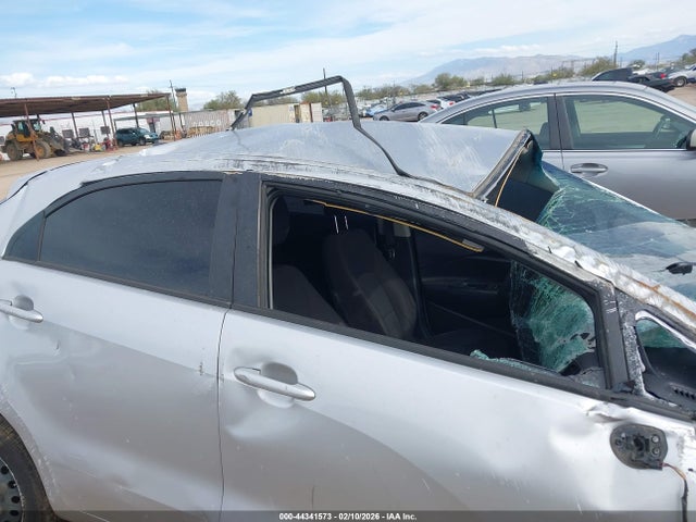 KNADM5A36G6647079 KIA RIO LX