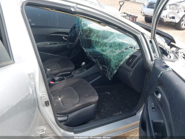 KNADM5A36G6647079 KIA RIO LX