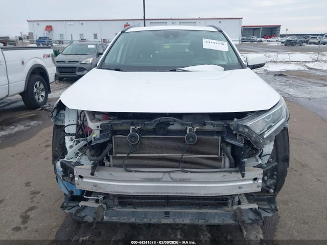 4T3RWRFV8MU027879 Toyota Rav4 Hybrid Xle