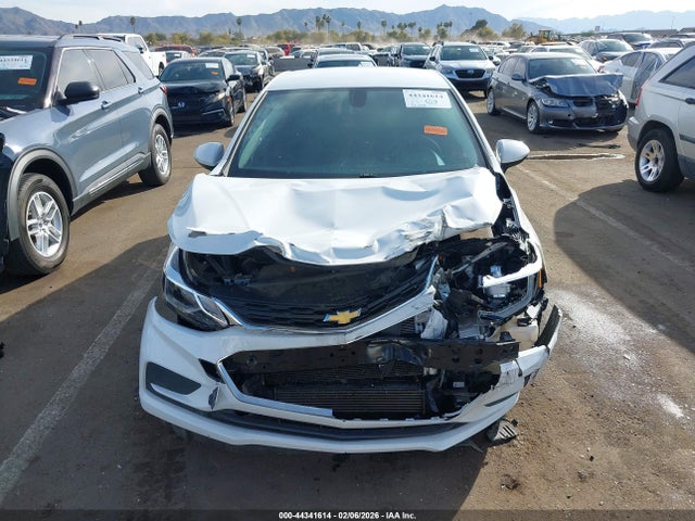 1G1BE5SM4H7232474 Chevrolet Cruze Lt Auto