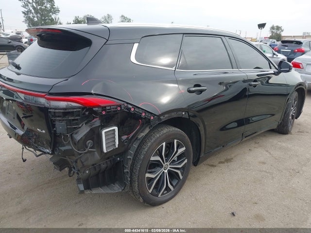 JTDACAAJ2S3010314 Toyota Crown Signia Xle