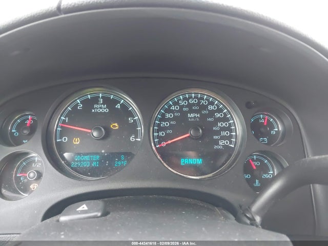 2009 Gmc Yukon Xl 1500 Denali მანქანა იყიდება აუქციონზე, vin: 1GKFK06229R210707, აუქციონის ნომერი: 44341618