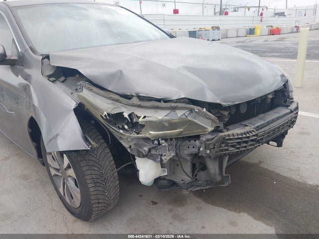 1HGCR2F34FA128603 Honda ACCORD LX