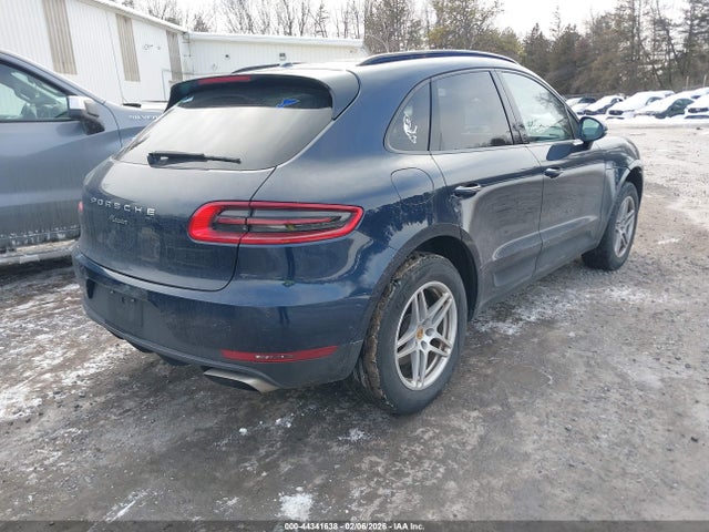 2017 PORSCHE MACAN WP1AA2A51HLB05016 Photo 3