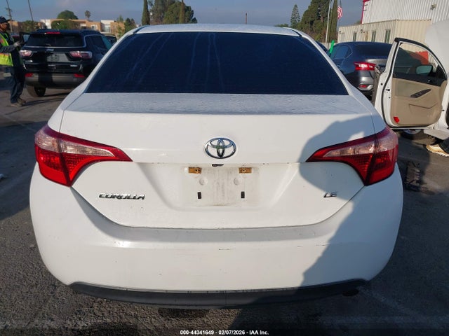 Toyota COROLLA LE 2019 5YFBURHE5KP874368 Image 17