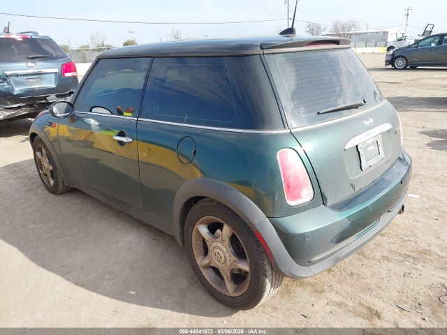 2005 MINI COOPER WMWRC33595TJ71694 Photo 2