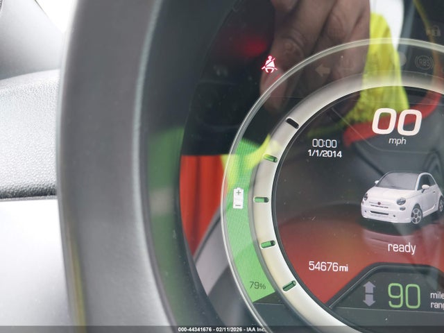Fiat 500E BATTERY ELECTRIC 2015 3C3CFFGEXFT594046 Image 14