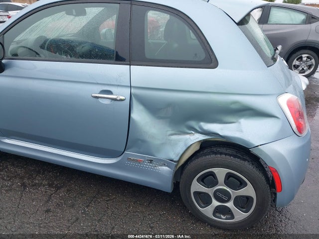 2015 FIAT 500E 3C3CFFGEXFT594046 Photo 5