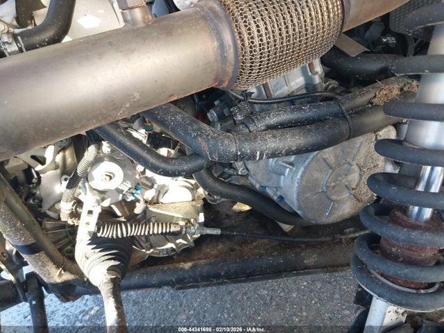 2022 POLARIS RZR 3NSRAE922NF354759 Photo 7