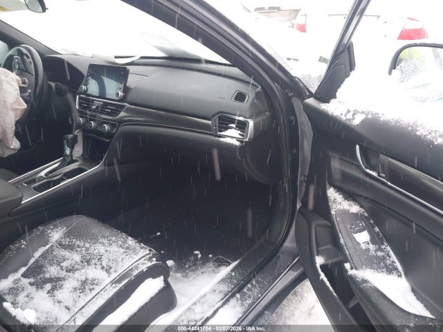1HGCV1F34KA066538 Honda Accord Sport