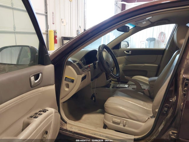 Auction sale of the 2006 Hyundai Sonata Gls V6/lx V6, vin: 5NPEU46F86H042697, lot number: 44341711