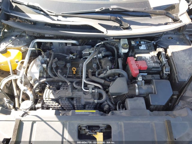 JN8AT3DCXMW106285 Nissan Rogue Platinum Fwd