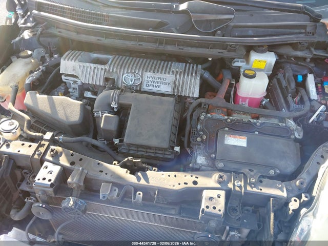 JTDKN3DU0E1742554 Toyota Prius Three