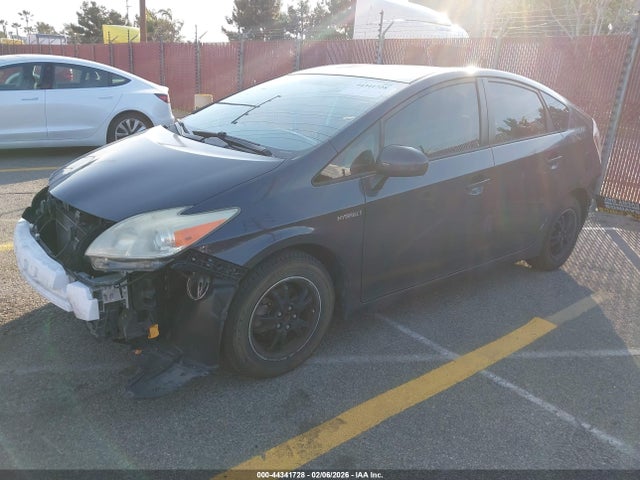 JTDKN3DU0E1742554 Toyota Prius Three