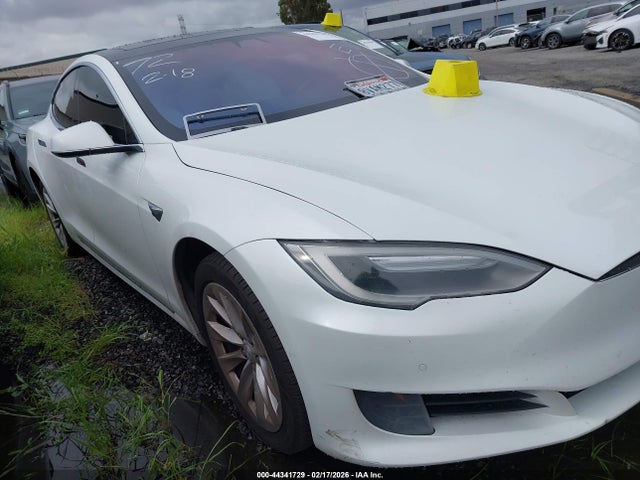 2017 TESLA MODEL S 5YJSA1E29HF206100 Photo 0