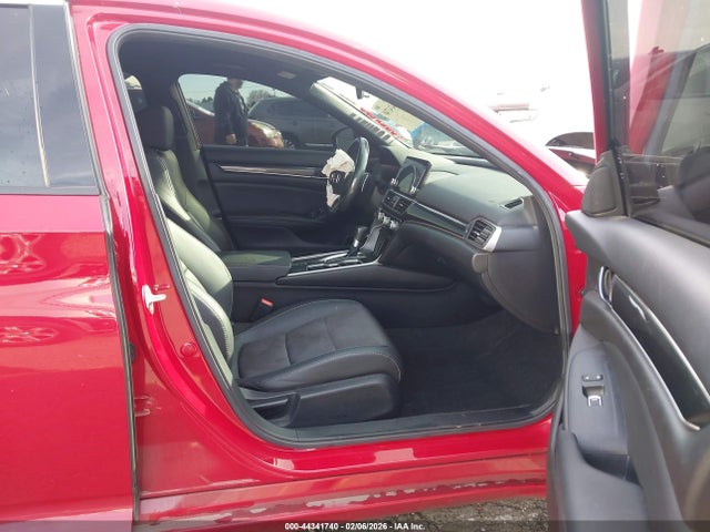 1HGCV1F33MA029127 Honda Accord Sport