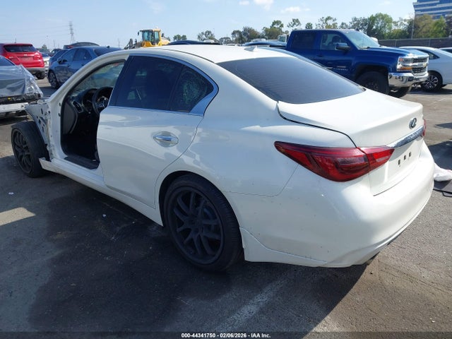 JN1EV7AP7JM353926 Infiniti Q50 3.0t Luxe