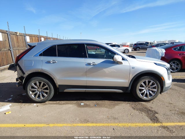 Продажа на аукционе авто 2022 Cadillac Xt4 Awd Premium Luxury, vin: 1GYFZDR45NF112255, номер лота: 44341760