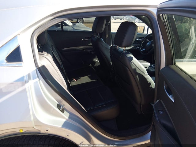 Продажа на аукционе авто 2022 Cadillac Xt4 Awd Premium Luxury, vin: 1GYFZDR45NF112255, номер лота: 44341760