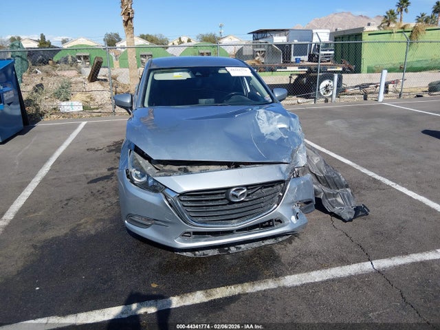 3MZBN1V72HM120331 Mazda Mazda3 Touring