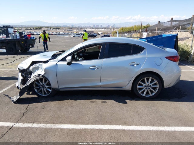3MZBN1V72HM120331 Mazda Mazda3 Touring