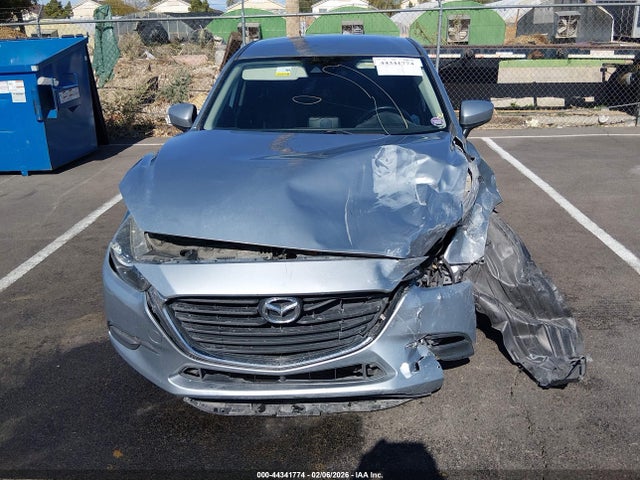 3MZBN1V72HM120331 Mazda Mazda3 Touring