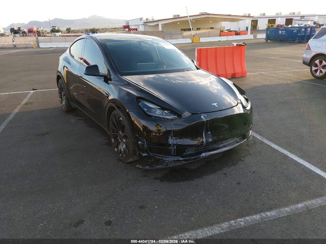 2022 TESLA MODEL Y 7SAYGDEF1NF575190 Photo 0