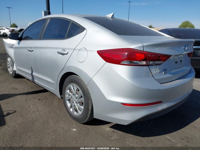KMHD74LFXHU376547 Hyundai ELANTRA SE