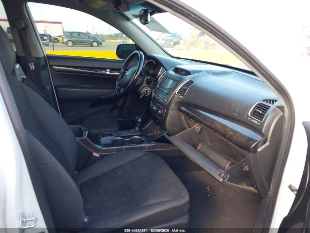 KIA Sorento Lx V6 2014 5XYKT4A71EG452818 Image 5