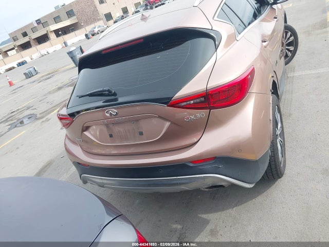 Aukcja sprzedaży 2017 Infiniti Qx30 Premium, vin: SJKCH5CR8HA020013, numer aukcji: 44341893