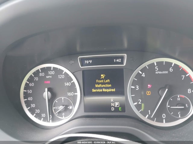 2017 INFINITI QX30 SJKCH5CR8HA020013 Photo 6