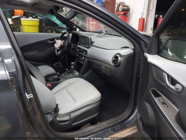 2019 HYUNDAI KONA KM8K53A51KU196642 Photo 4