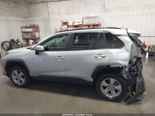 2T3P1RFV0SW519468 Toyota Rav4 Xle