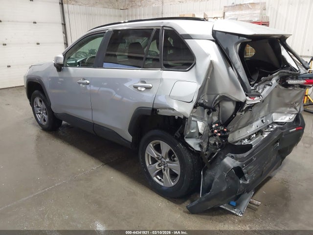 2T3P1RFV0SW519468 Toyota Rav4 Xle