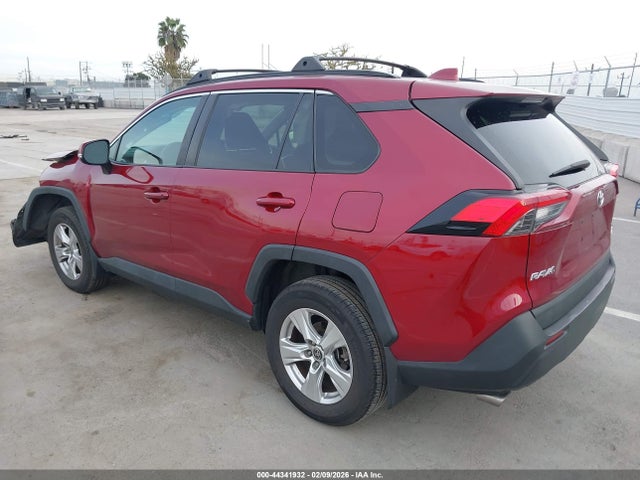 Toyota Rav4 Xle 2021 2T3P1RFV4MW184573 Image 3