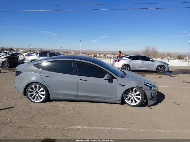 Продаж на аукціоні авто 2018 Tesla Model 3 Long Range/mid Range, vin: 5YJ3E1EA3JF024480, номер лоту: 44341962