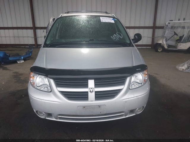Продаж на аукціоні авто 2005 Dodge Grand Caravan Sxt, vin: 2D4GP44LX5R193604, номер лоту: 44341963