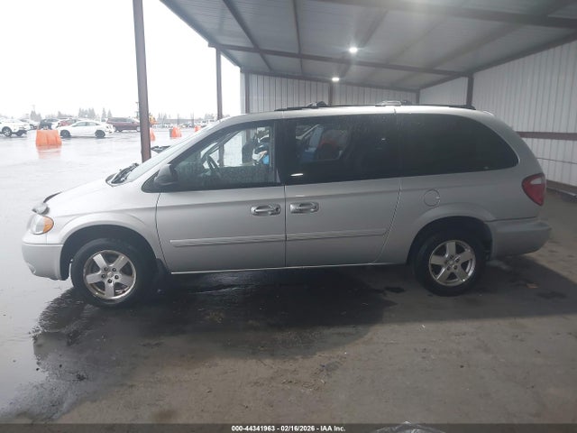 Продаж на аукціоні авто 2005 Dodge Grand Caravan Sxt, vin: 2D4GP44LX5R193604, номер лоту: 44341963