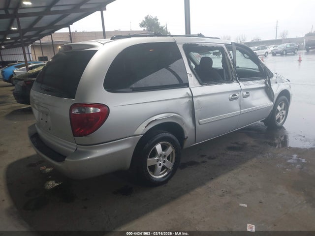 Продаж на аукціоні авто 2005 Dodge Grand Caravan Sxt, vin: 2D4GP44LX5R193604, номер лоту: 44341963