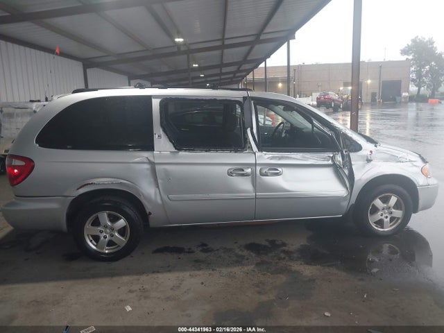 Продаж на аукціоні авто 2005 Dodge Grand Caravan Sxt, vin: 2D4GP44LX5R193604, номер лоту: 44341963