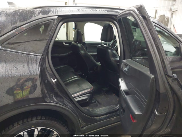 1FMCU9H91MUB14754 Ford ESCAPE SEL