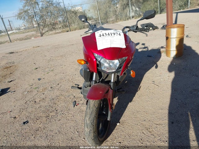 JH2RC6900EK001110 Honda CTX700