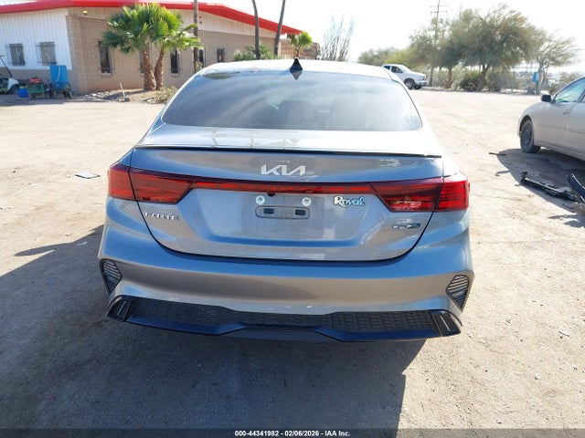 3KPF54AD3PE576123 KIA Forte Gt-line