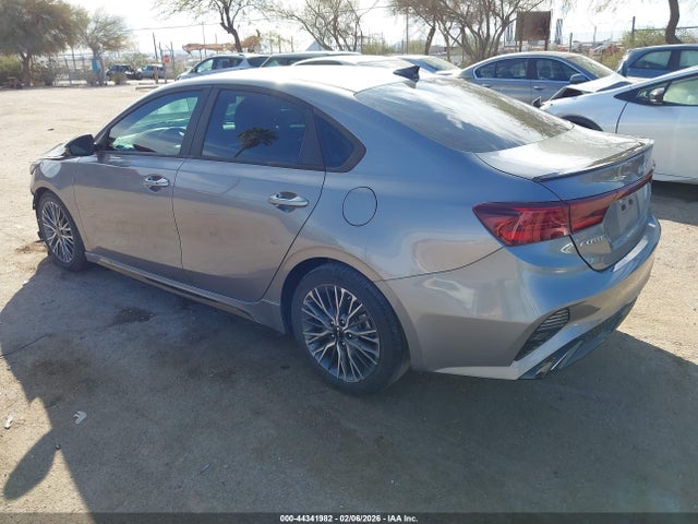 3KPF54AD3PE576123 KIA Forte Gt-line